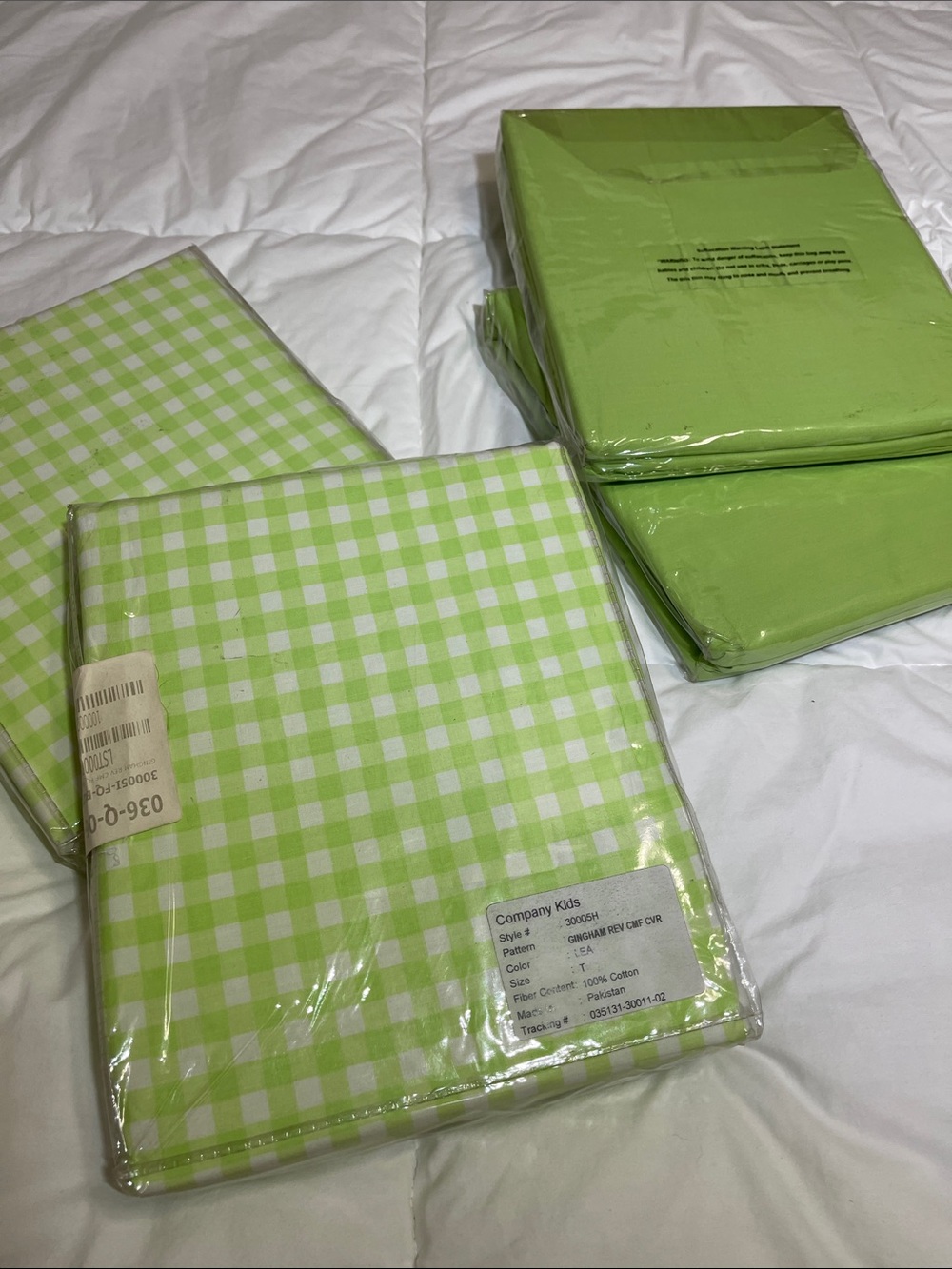NWT COMPANY, STORE, KIDS, TWIN, DUVET, AND TOP SHEET